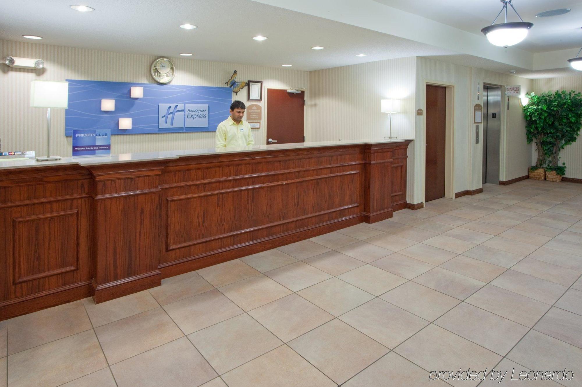Quality Inn Spring Mills - Martinsburg North Eksteriør billede