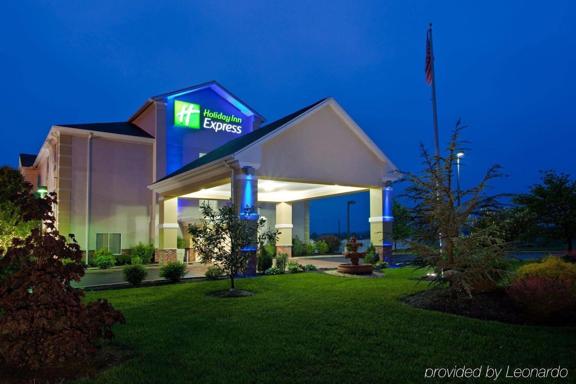 Quality Inn Spring Mills - Martinsburg North Eksteriør billede